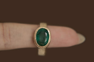 emerald ring