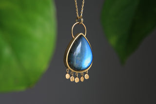 pear labradorite